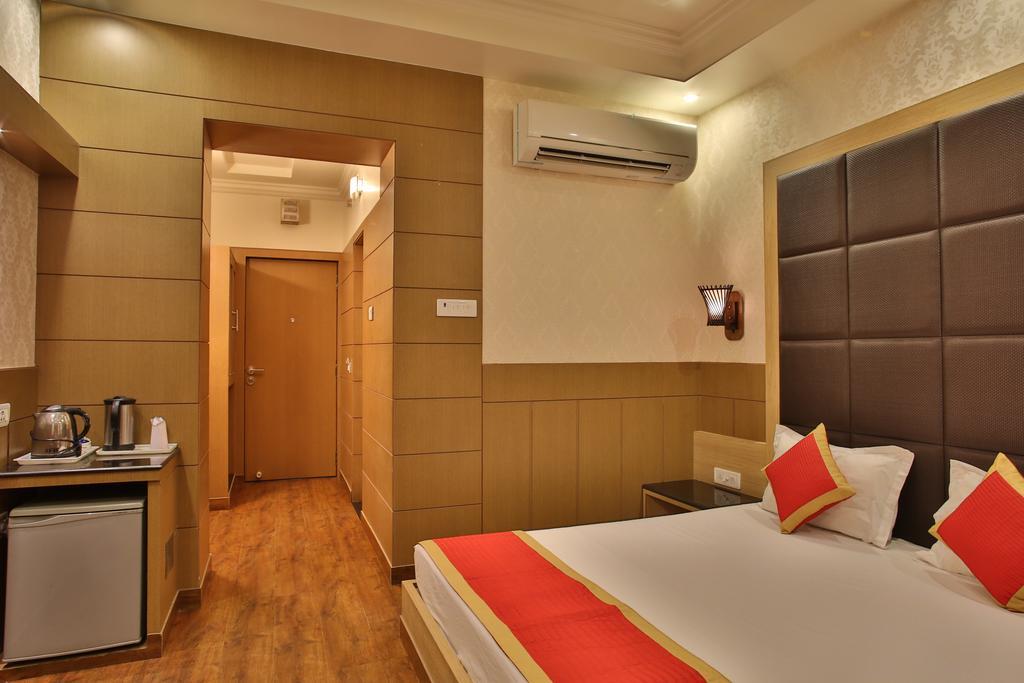 Hotel The Grand Chandiram Kota Kültér fotó